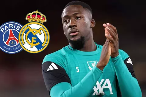 كوناتي يحسم وجهته القادمة بين ريال مدريد وباريس سان جيرمان